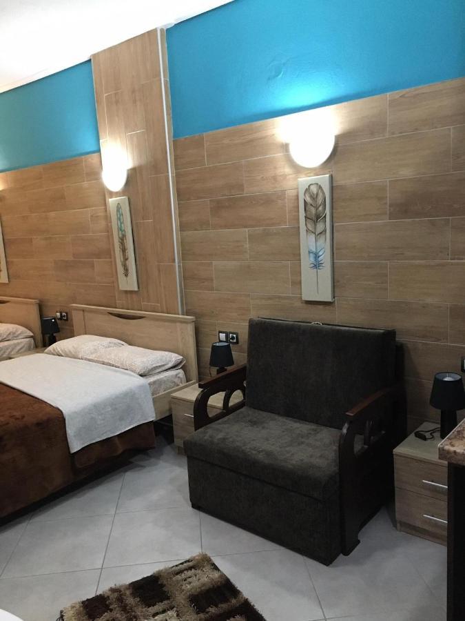 G M 2 Rooms Kentro In The Heart Of The City 라리사 외부 사진